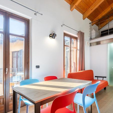 アルバStrepitoso Loft Con Vista Duomoアパートメント エクステリア 写真